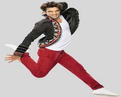 Besides being a superb actor, he is also an excellent dancer and was the 3rd runner-up in the Jhalak Dikhhla Jaa eighth season.